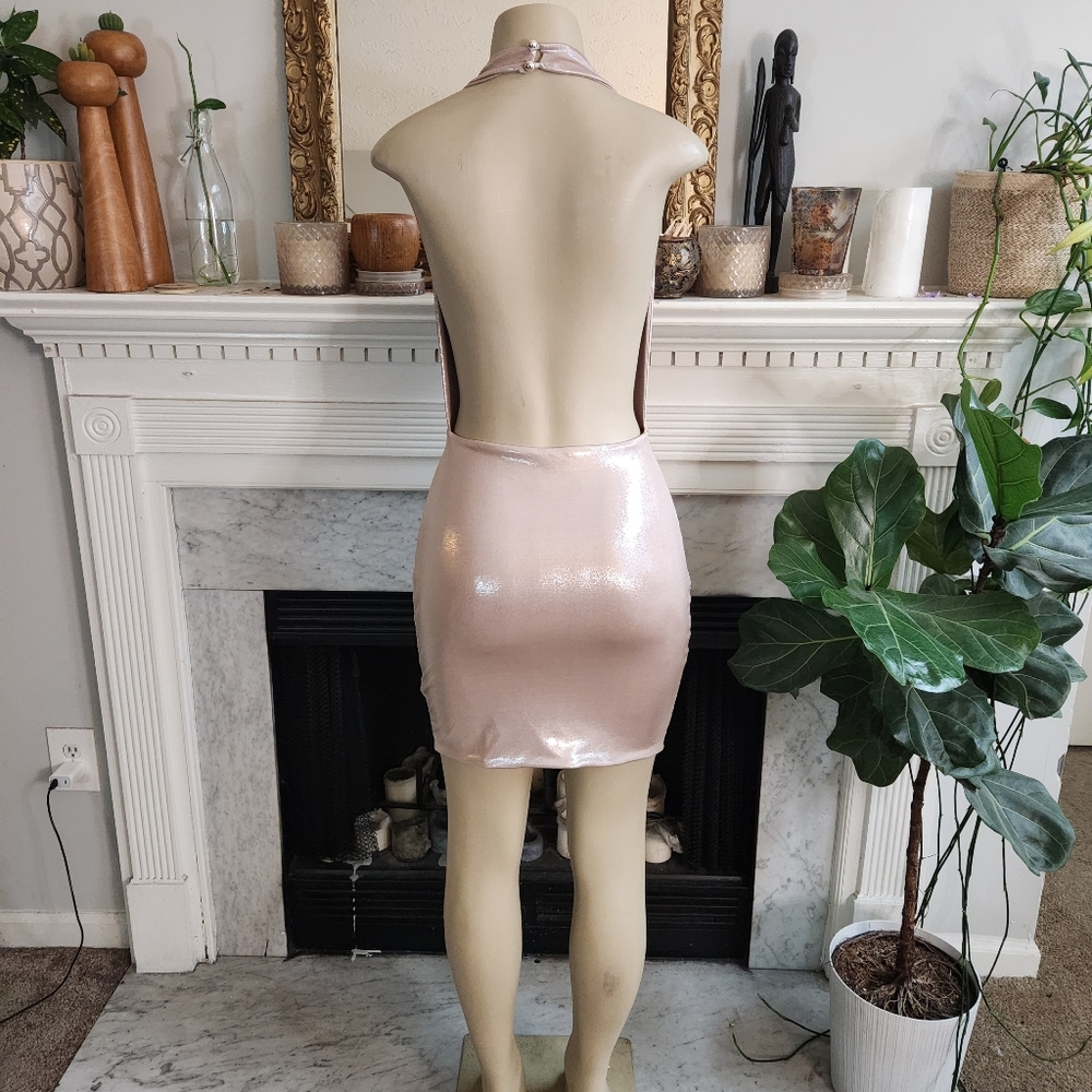 Club L London Gold Mini Halter Dress Size 6 Stretch Metallic Backless Glamoratti - Picture 4 of 15